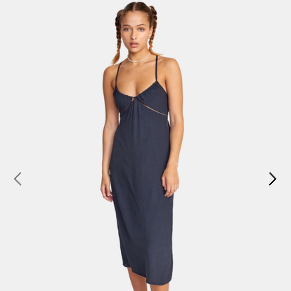 RVCA No Judgement Midi Dress